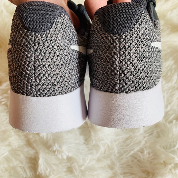 Nike Tanjun SE - Picture 4 of 6